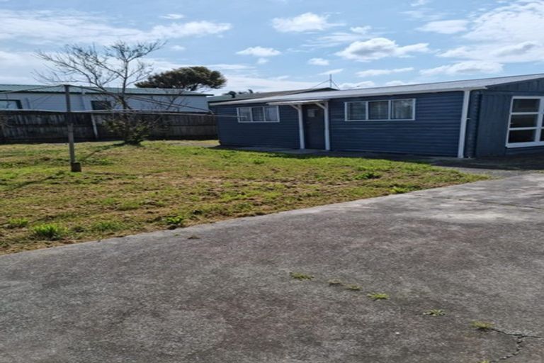 Photo of property in 14 Mariner Street, Mangere, Auckland, 2022