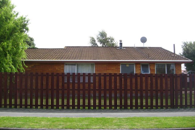 Photo of property in 1 Fair Place, Hoon Hay, Christchurch, 8025