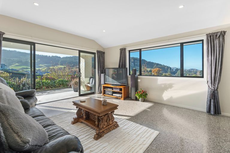 Photo of property in 9 Goddard Way, Sawyers Bay, Port Chalmers, 9023