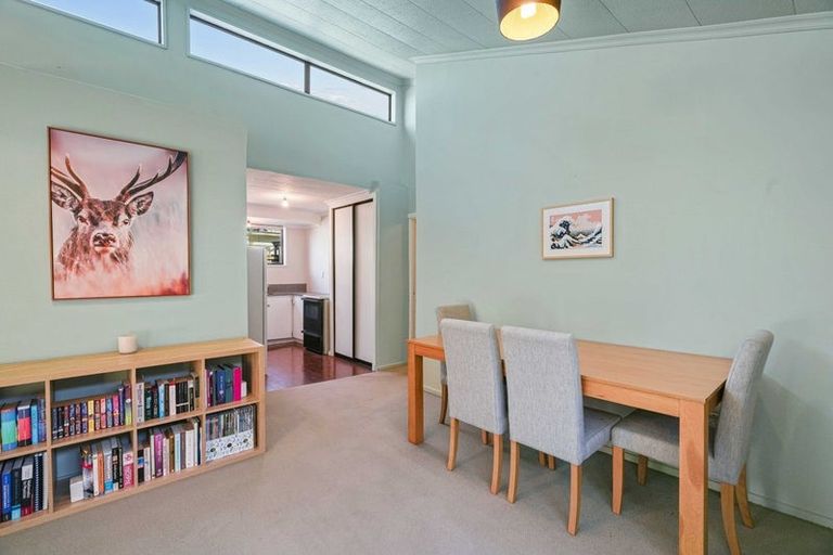 Photo of property in 10 Awatea Road, Hornby, Christchurch, 8042