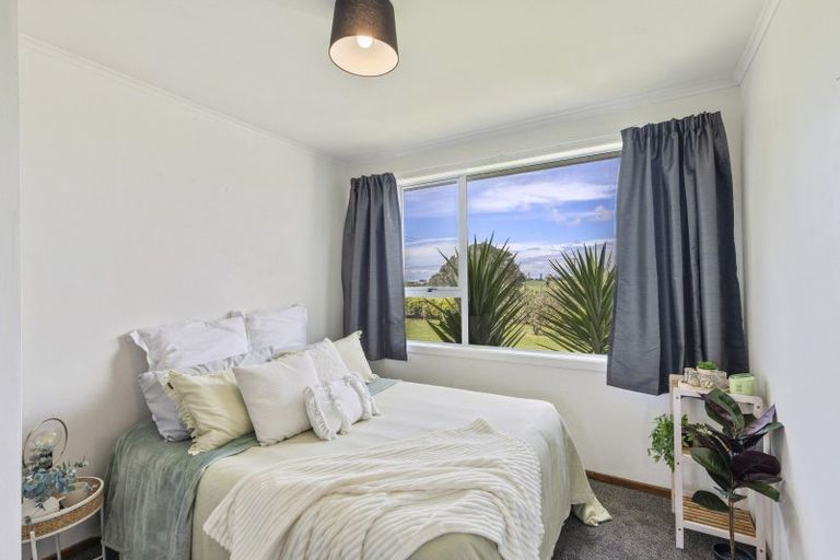 Photo of property in 260 Main North Road, Motunui, Waitara, 4383