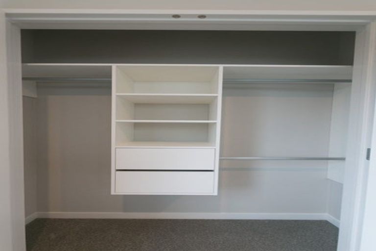 Photo of property in 82 Salisbury Road, Birkdale, Auckland, 0626