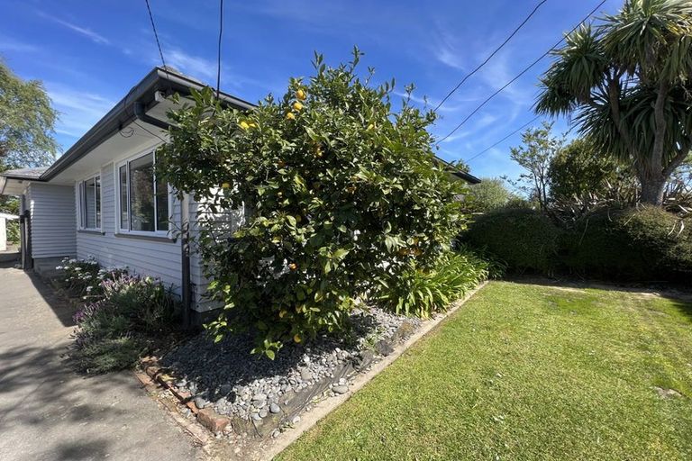 Photo of property in 140 Neville Street, Spreydon, Christchurch, 8024