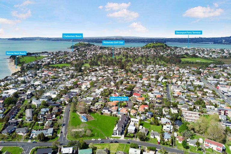 Photo of property in 2/30 Fraser Road, Narrow Neck, Auckland, 0624