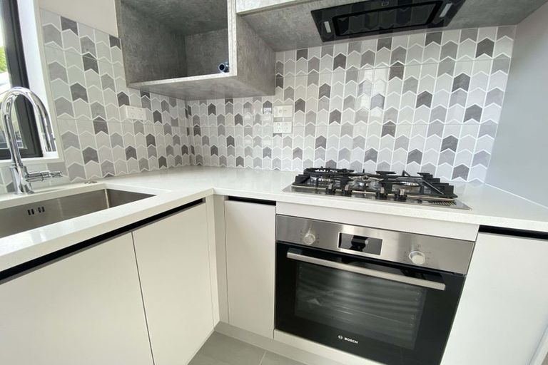 Photo of property in 4/2 Miami Street, Mangere East, Auckland, 2024