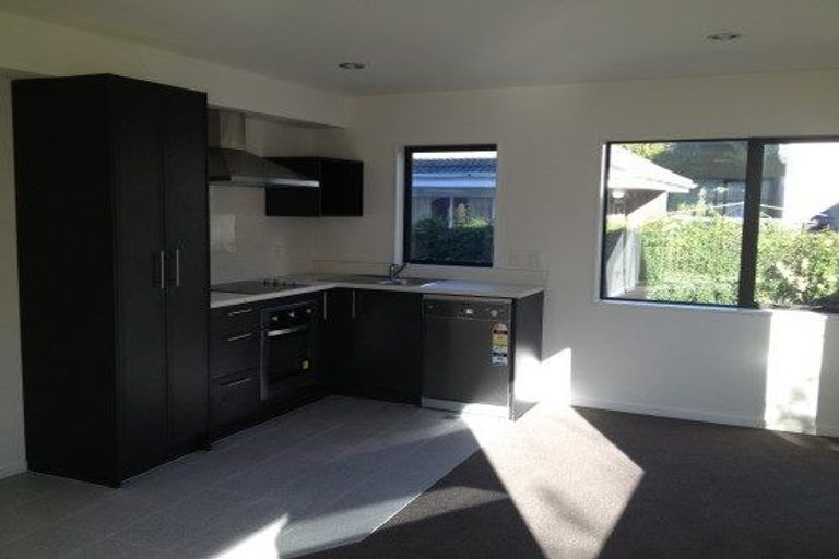 Photo of property in 12/11 Gordon Place, Newtown, Wellington, 6021