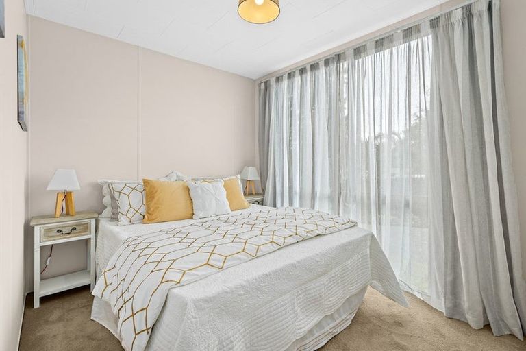 Photo of property in 7 Starforth Place, Henderson, Auckland, 0612