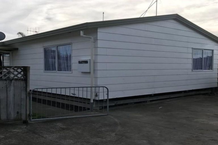 Photo of property in 1/38 Bowling Road, Greenmeadows, Napier, 4112