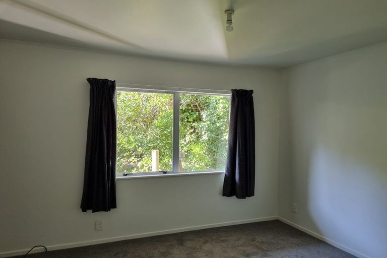 Photo of property in 54f2 Hungerford Road, Houghton Bay, Wellington, 6023