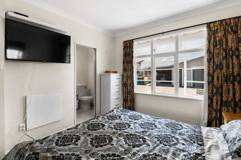 Photo of property in 204 Tiro Tiro Road, Levin, 5510