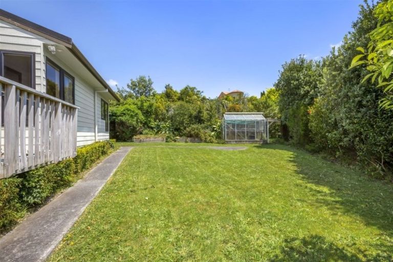 Photo of property in 77 Joseph Banks Drive, Whitby, Porirua, 5024