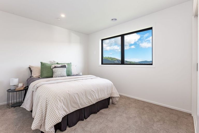 Photo of property in 26 Te Hoiere Street, Aotea, Porirua, 5024