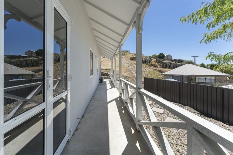 Photo of property in 15 Aronui Road, Bridge Hill, Alexandra, 9320