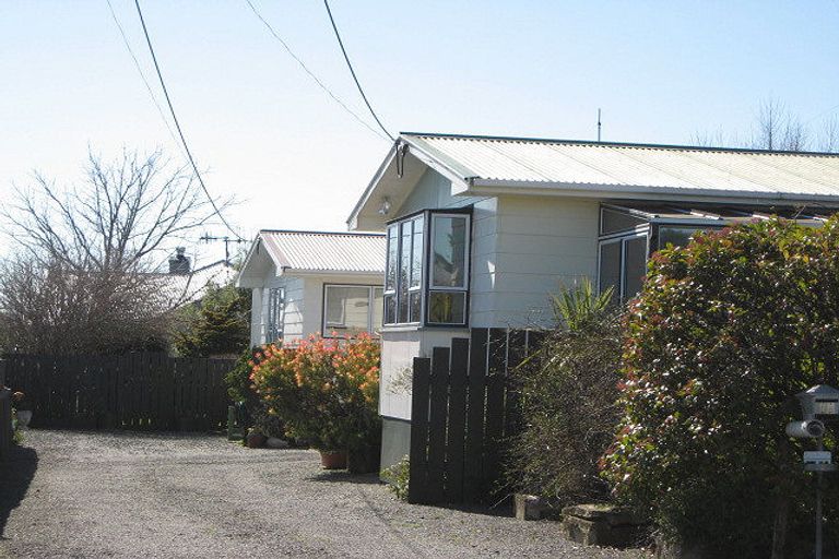 Photo of property in 7b Smith Street, Waipukurau, 4200