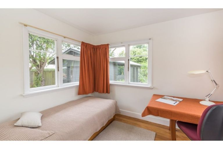 Photo of property in 116 Riverlaw Terrace, Saint Martins, Christchurch, 8022