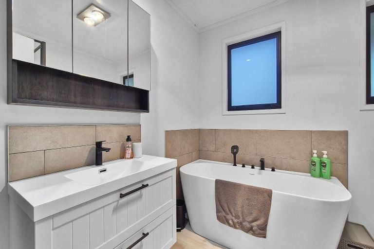 Photo of property in 280 Sunset Road, Sunnybrook, Rotorua, 3015