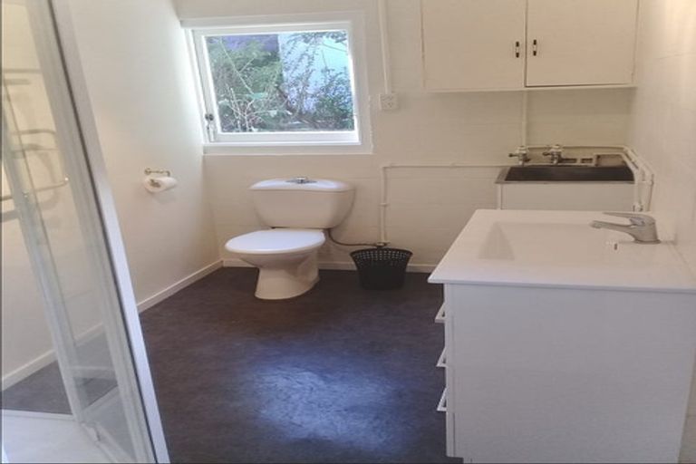 Photo of property in 9 Swansea Street, Khandallah, Wellington, 6035