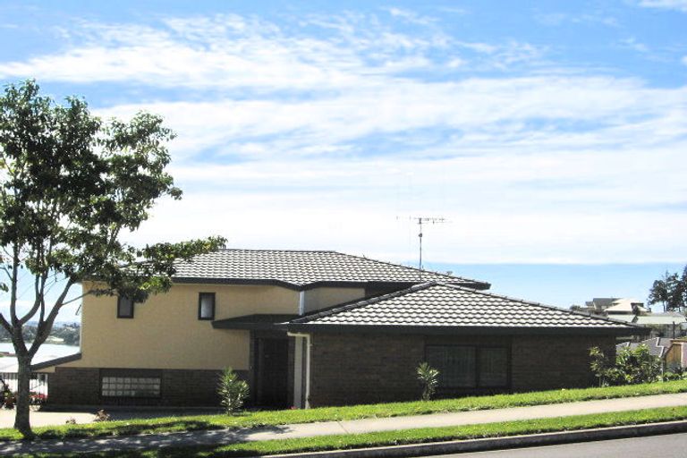 Photo of property in 1 Maddison Place, Welcome Bay, Tauranga, 3112