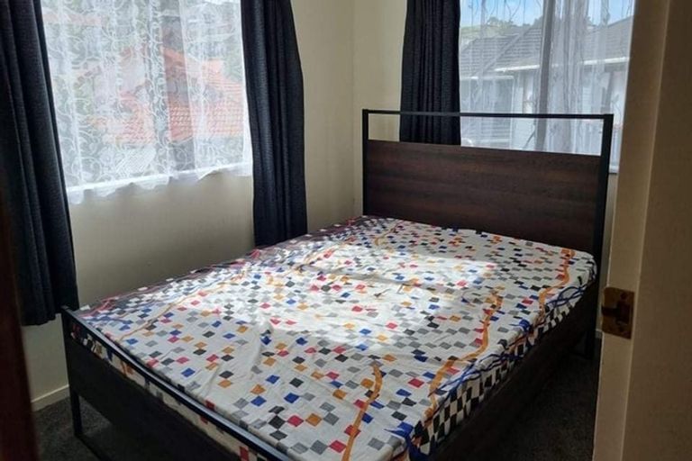 Photo of property in 6 Flinders Place, Johnsonville, Wellington, 6037