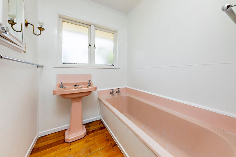 Photo of property in 43a Carruth Road, Papatoetoe, Auckland, 2025