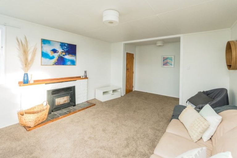 Photo of property in 56 Lee Street, Castlecliff, Whanganui, 4501
