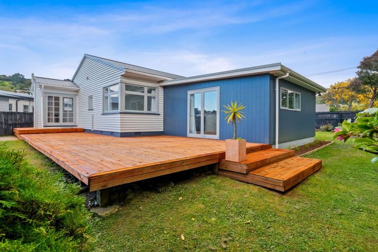Photo of property in 267 Centaurus Road, Saint Martins, Christchurch, 8022