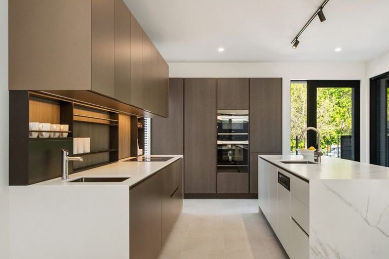 Photo of property in 27 Carlton Mill Road, Merivale, Christchurch, 8014