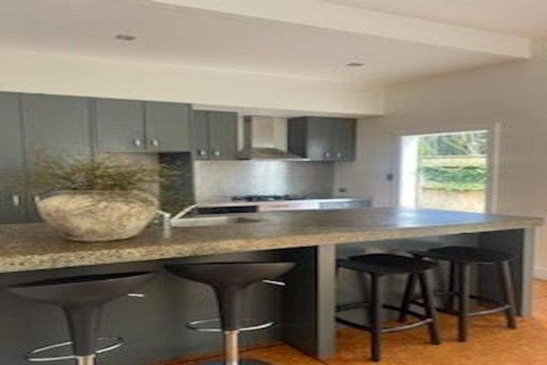 Photo of property in 99 Webb Street, Mount Cook, Wellington, 6011