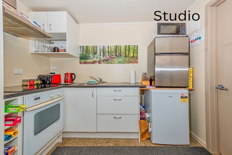 Photo of property in 2a/231 Don Buck Road, Massey, Auckland, 0614