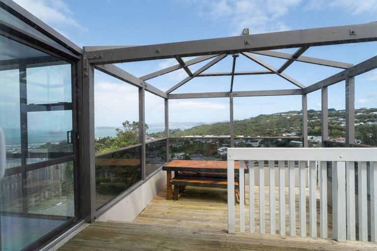 Photo of property in 46 Cypress Drive, Maungaraki, Lower Hutt, 5010