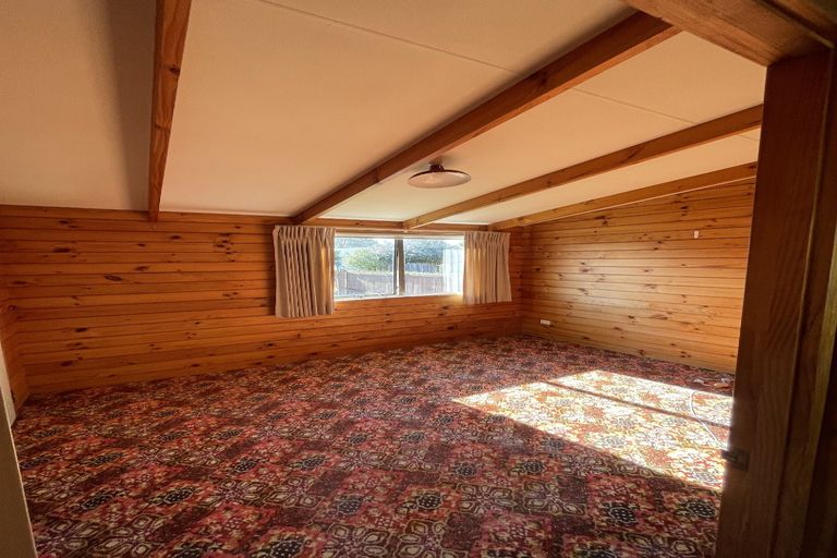 Photo of property in 2/12 Balmore Place, Wattle Downs, Auckland, 2103