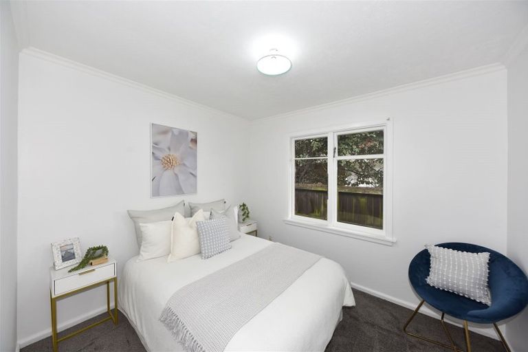 Photo of property in 24 Mappleton Avenue, Burnside, Christchurch, 8053