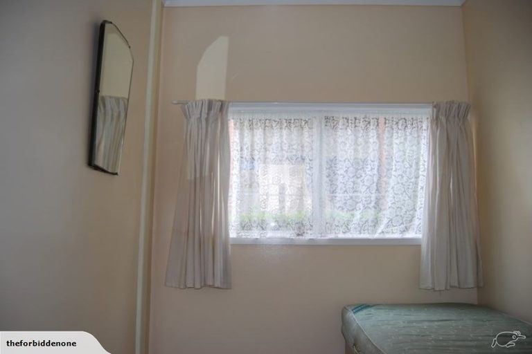 Photo of property in 94 Arran Road, Browns Bay, Auckland, 0630