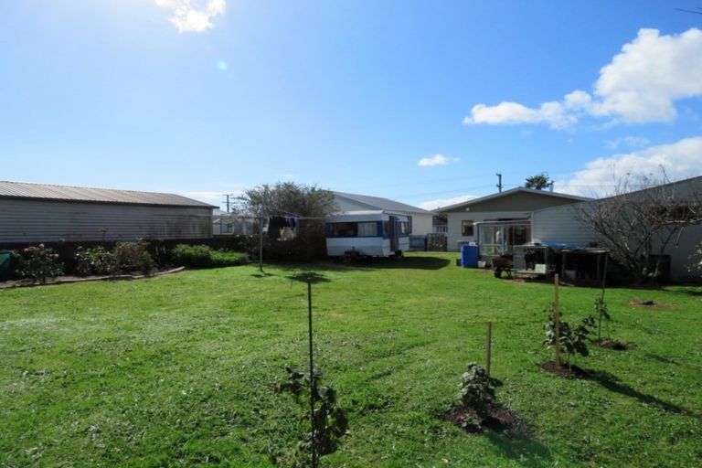 Photo of property in 132 Derby Street, Westport, 7825