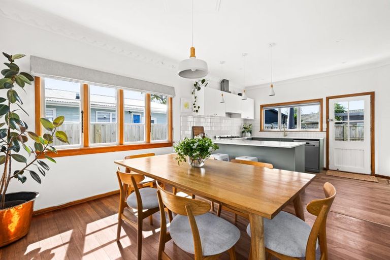 Photo of property in 49 Tom Parker Avenue, Marewa, Napier, 4110