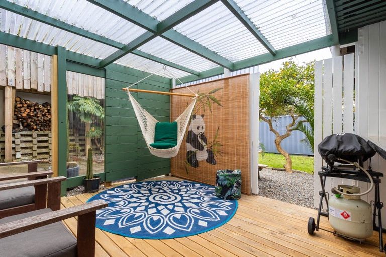 Photo of property in 89 Martin Road, Paraparaumu Beach, Paraparaumu, 5032