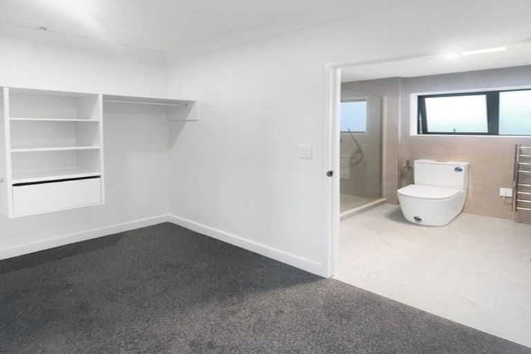 Photo of property in 39 Parkwood Avenue, Westgate, Auckland, 0614