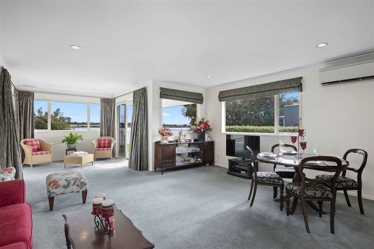 Photo of property in 114g Sandspit Road, Waiuku, 2123