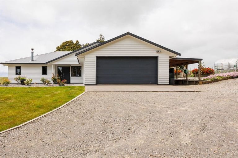 Photo of property in 361 Warrens Road, Marton, 4788