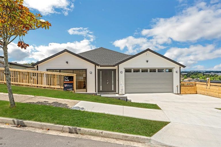 Photo of property in 59 Kirikiri Drive, Papakura, 2110