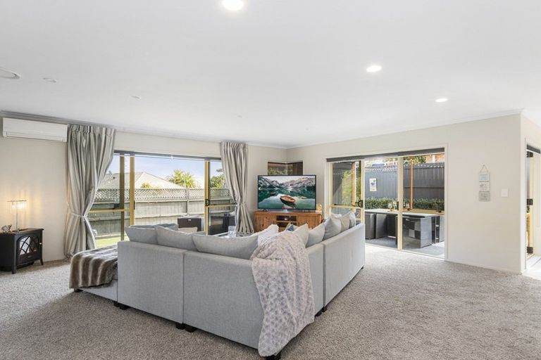 Photo of property in 12 Kestrel Avenue, Welcome Bay, Tauranga, 3112