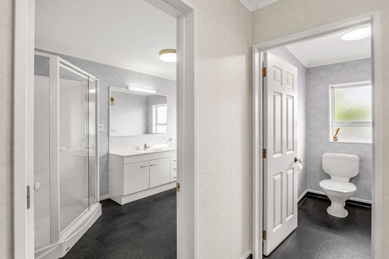 Photo of property in 6 Porritt Street, Saint Johns Hill, Whanganui, 4500