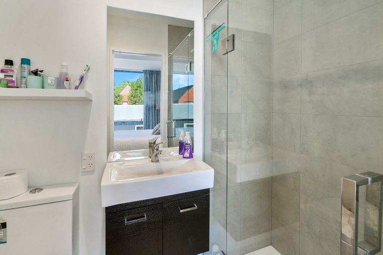 Photo of property in 4/193 Kilmore Street, Christchurch Central, Christchurch, 8013