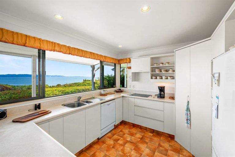 Photo of property in 25 Bay Vista Drive, Pohara, Takaka, 7183