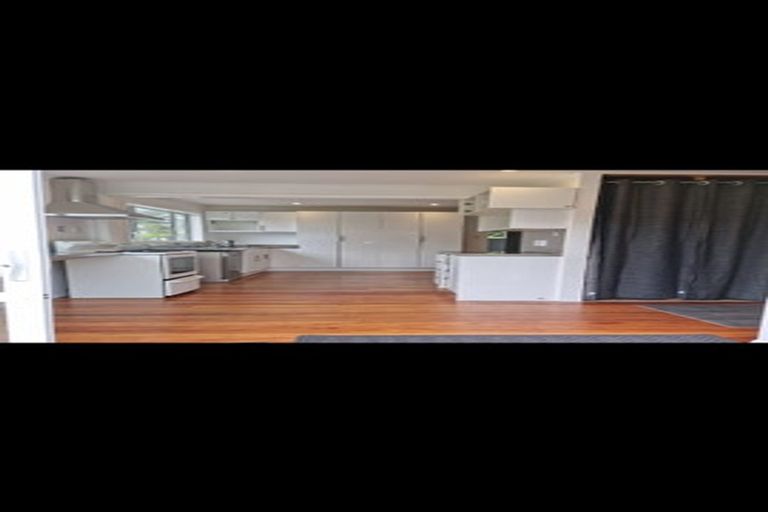 Photo of property in 28 Elliott Street, Johnsonville, Wellington, 6037