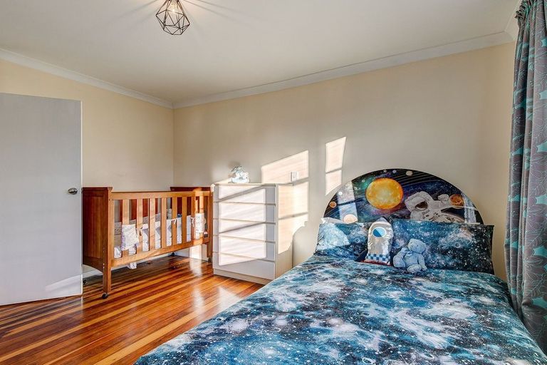 Photo of property in 88 Dimock Street, Titahi Bay, Porirua, 5022