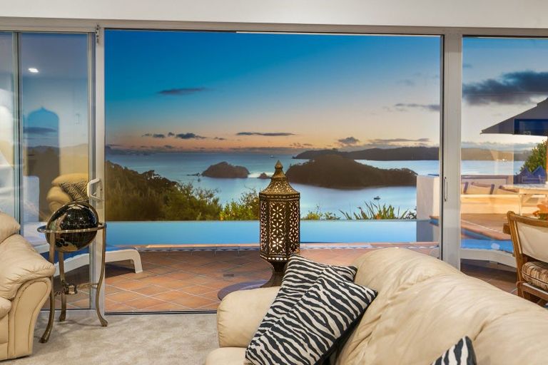 Photo of property in 37 Bayview Road, Paihia, 0200