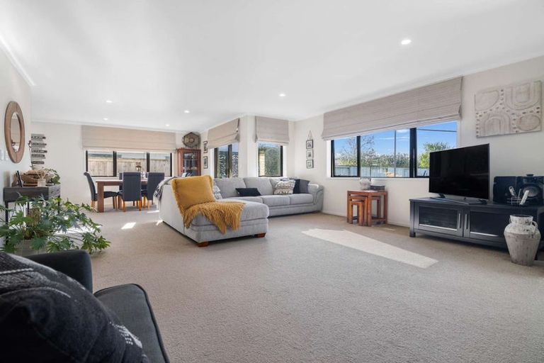 Photo of property in 35 Benner Drive, Ngatea, 3503