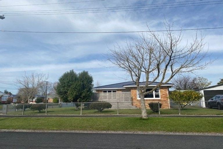 Photo of property in 17 Augusta Street, Fairfield, Hamilton, 3214