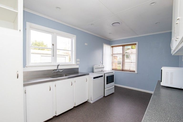 Photo of property in 9 Hayward Road, Ngatea, 3503